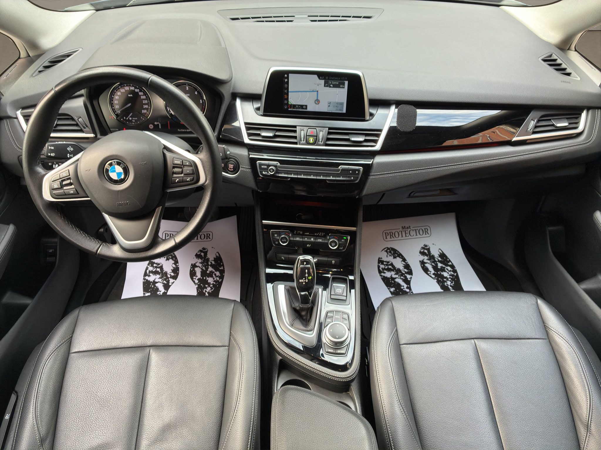 BMW218D_13_converted